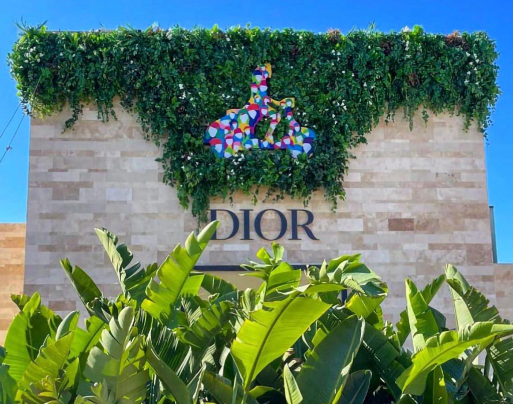 flowerbox-dior-mossplantswall